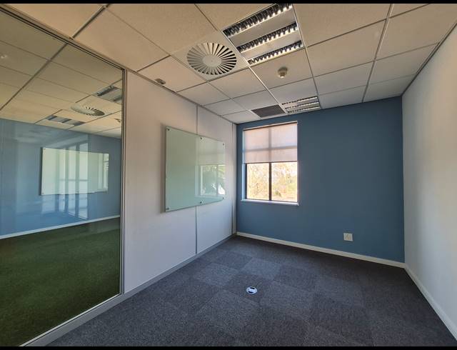902M² OFFICE TO LET IN ILLOVO